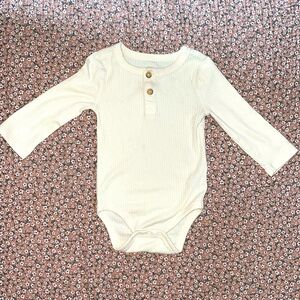 Cat & Jack 6-9 month long sleeve bodysuit